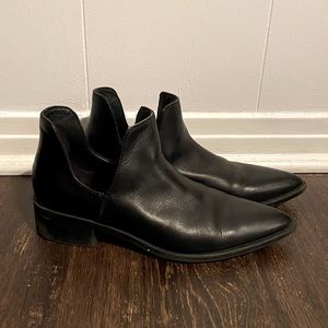 Steve Madden Black Boots - Ankle Booties - Size 8